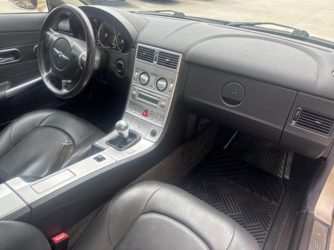 Used 2007 Chrysler Crossfire Limited RWD image 12