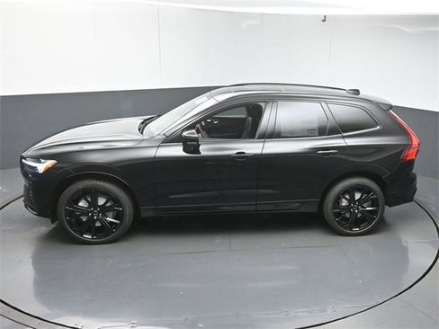 New 2026 Volvo XC60 B5 Ultra w/ Protection Package Premier image 45
