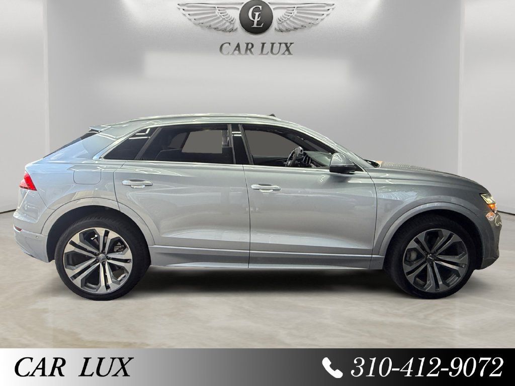 Used 2019 Audi Q8 Prestige w/ Towing Package AWD/4WD image 6