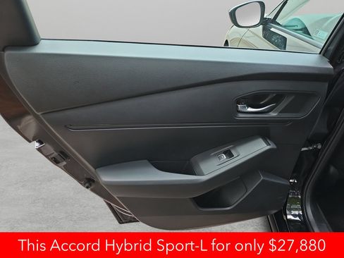 Used 2023 Honda Accord Sport image 35