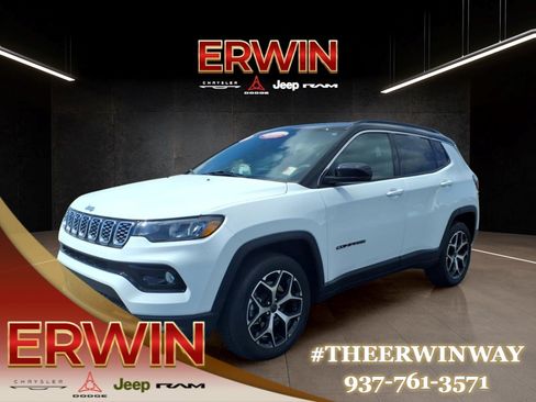 Certified 2025 Jeep Compass Limited AWD/4WD image 3