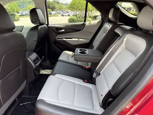 Used 2020 Chevrolet Equinox Premier FWD image 10