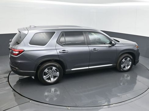 Certified 2025 Honda Pilot EX-L image 24