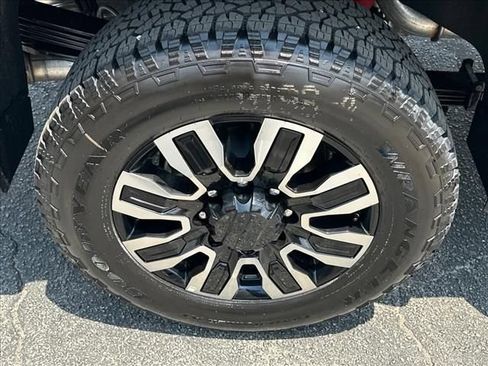 New 2026 GMC Sierra 2500 Denali Ultimate AWD/4WD image 16