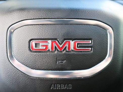 Used 2019 GMC Sierra 1500 AT4 image 33