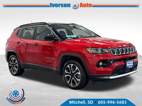 Used 2024 Jeep Compass Limited AWD/4WD image 1