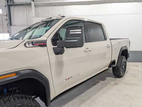 Used 2026 GMC Sierra 2500 AT4X AWD/4WD image 7