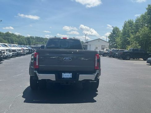 New 2026 Ford F350 Lariat w/ Chrome Package AWD/4WD image 6