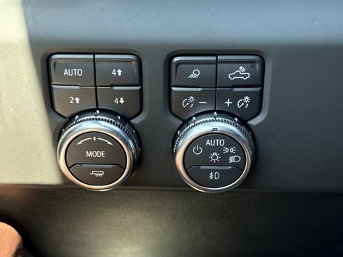Used 2025 GMC Sierra 1500 Denali Ultimate AWD/4WD image 26