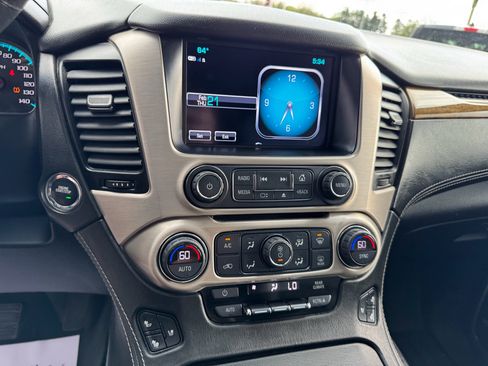 Used 2017 GMC Yukon XL Denali w/ Open Road Package image 28