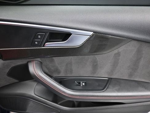 Used 2019 Audi S4 Premium Plus w/ Premium Plus Package image 43