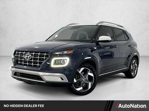 Used 2020 Hyundai Venue FWD image 1