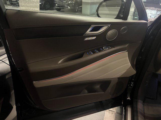Used 2023 Genesis GV80 2.5T w/ Prestige 20" Package AWD/4WD image 14