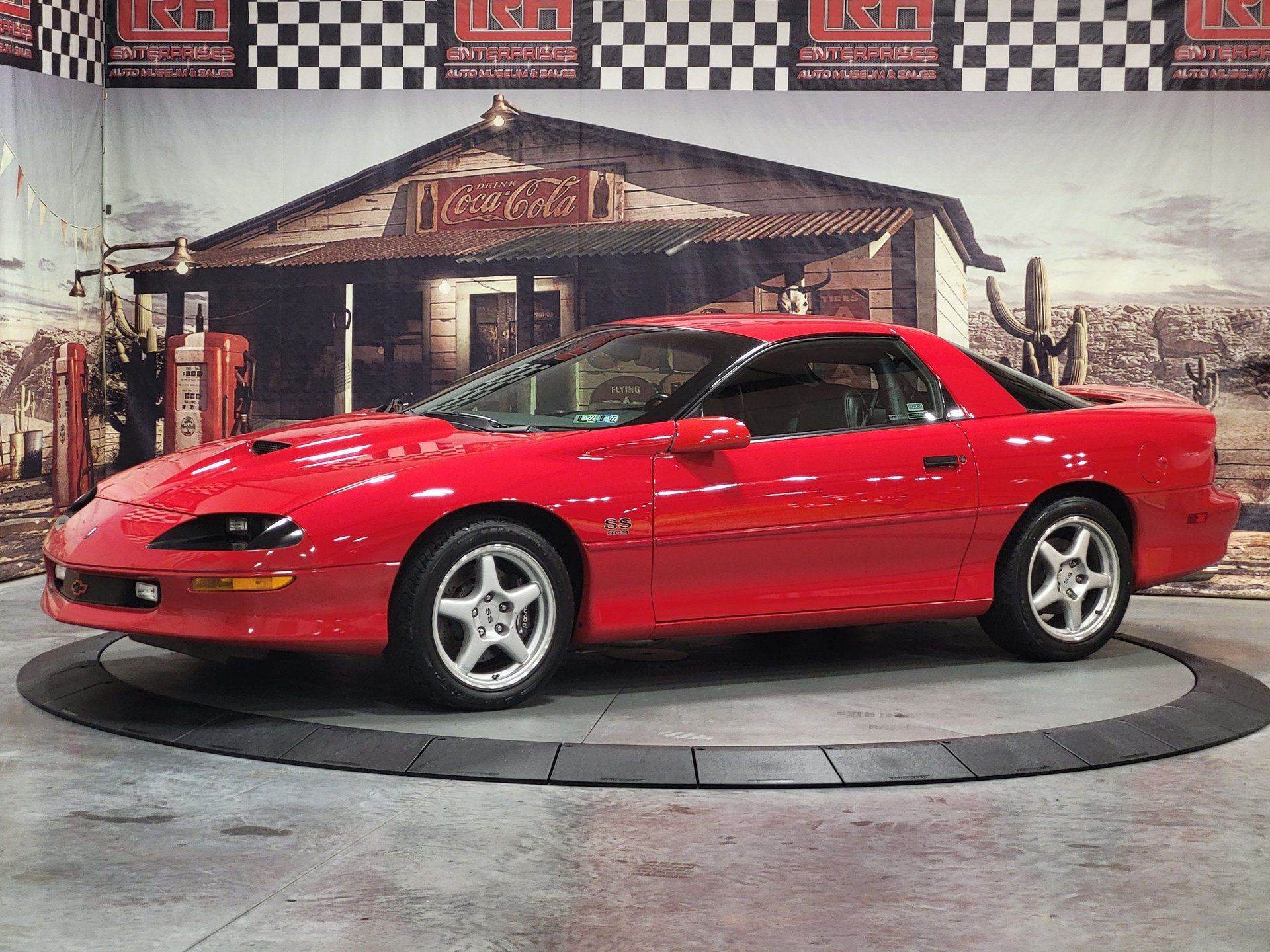 Used 1996 Chevrolet Camaro Z28 RWD image 3