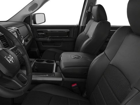 Used 2014 RAM 1500 Laramie w/ Convenience Group RWD image 11