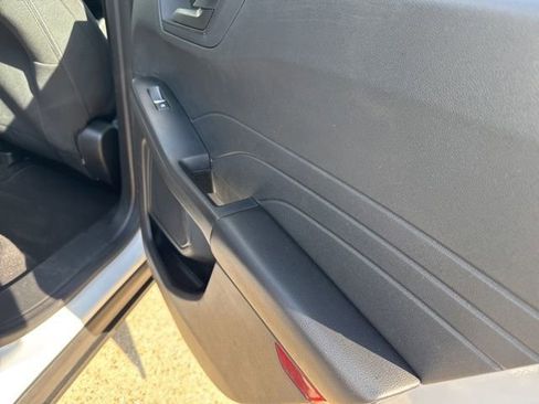 Used 2023 Ford Escape FWD image 25