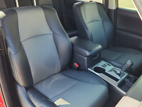 Used 2020 Toyota 4Runner SR5 Premium image 15