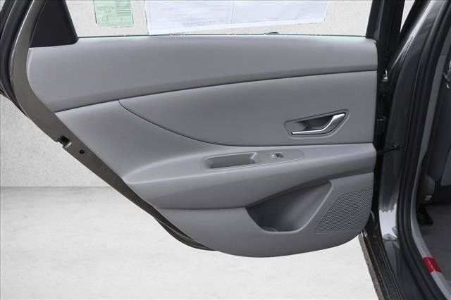 Certified 2026 Hyundai Elantra SEL Sport Premium FWD image 22