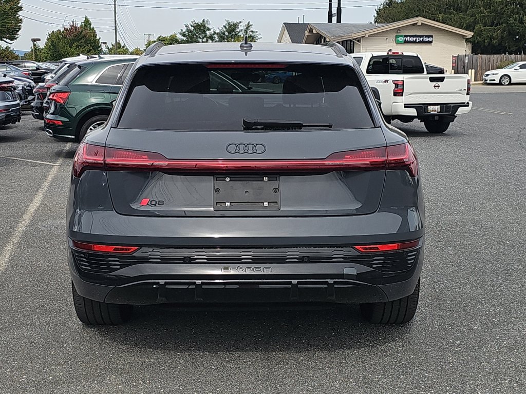 Certified 2024 Audi Q8 e-tron Premium Plus AWD/4WD image 14