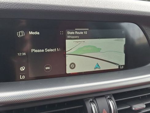 Used 2025 Alfa Romeo Stelvio Sprint w/ Veloce Package image 20