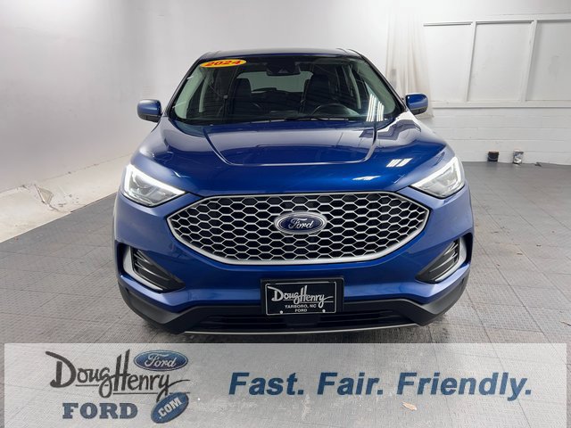 Used 2024 Ford Edge SEL AWD/4WD image 2