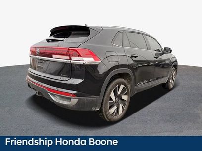 Used 2024 Volkswagen Atlas Cross Sport SE