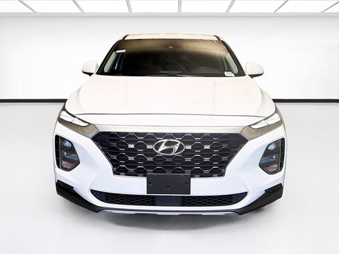 Used 2019 Hyundai Santa Fe SE FWD image 2