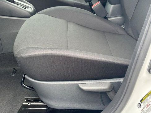 Certified 2025 Nissan Kicks Play S FWD image 18