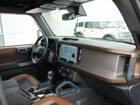 Used 2023 Ford Bronco Outer Banks image 40
