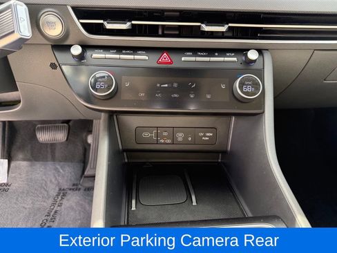 Used 2025 Hyundai Sonata SEL FWD image 15