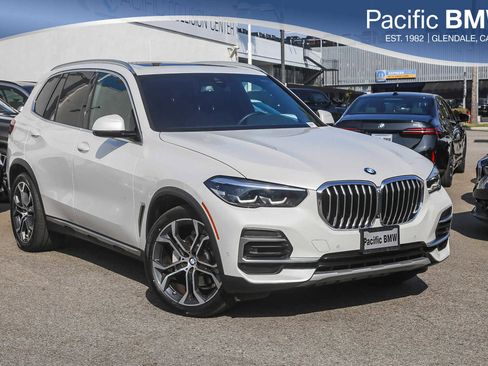 Certified 2023 BMW X5 xDrive40i w/ Premium Package image 1