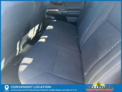 Used 2021 Toyota Tacoma SR5 w/ Trail Edition image 15
