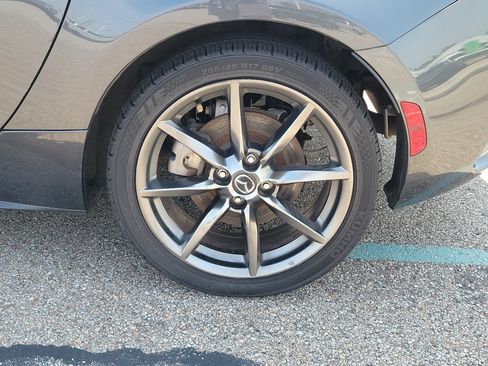 Used 2016 MAZDA MX-5 Miata Grand Touring RWD image 5