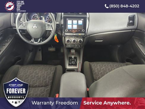 Used 2023 Mitsubishi Outlander Sport LE AWD/4WD image 14