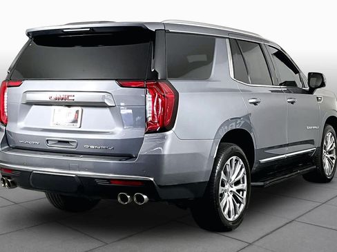 Used 2021 GMC Yukon Denali w/ LPO, Illumination Package RWD image 13