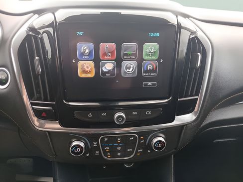 Used 2019 Chevrolet Traverse LT AWD/4WD image 18