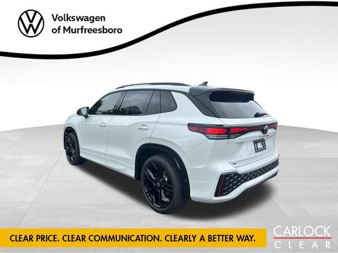 New 2026 Volkswagen Tiguan SE R-Line FWD image 6