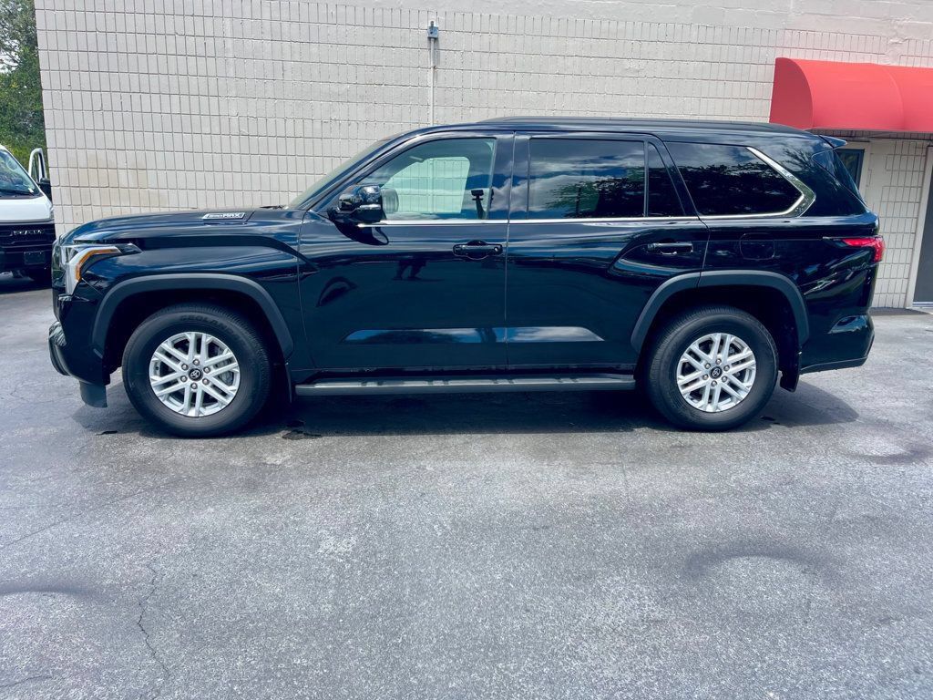 Used 2025 Toyota Sequoia SR5 AWD/4WD image 2