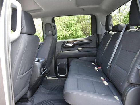 Used 2023 Chevrolet Silverado 1500 RST AWD/4WD image 25