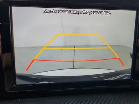 Used 2019 Hyundai Tucson SE image 16