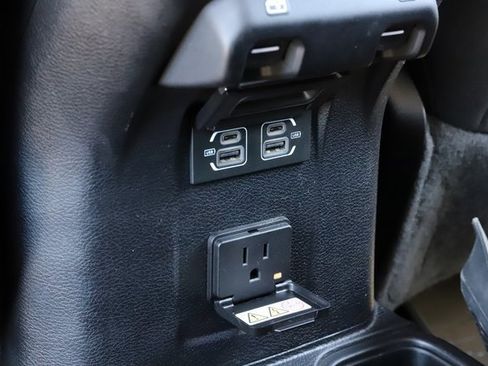 Used 2021 Jeep Gladiator Sport image 18