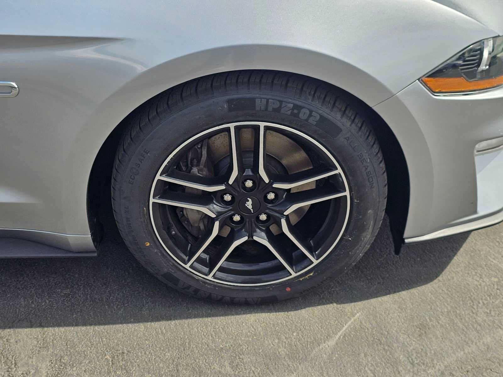 Used 2020 Ford Mustang GT RWD image 9
