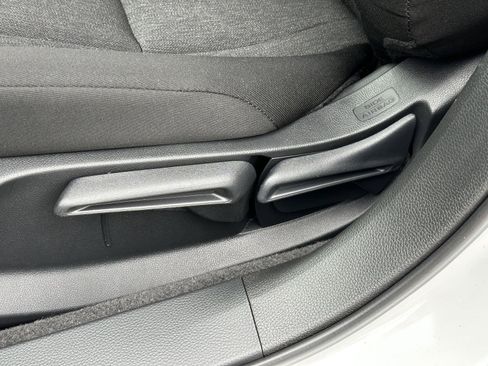 Used 2026 Honda Accord LX image 17