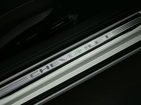 Used 2014 Chevrolet Camaro SS w/ SS Performance Package image 13