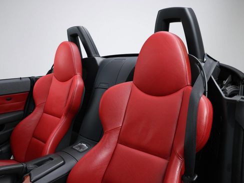 Used 2007 BMW M Roadster image 52