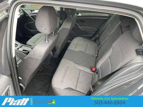 Used 2019 Volkswagen e-Golf SE w/ Driver Assistance Package FWD image 38