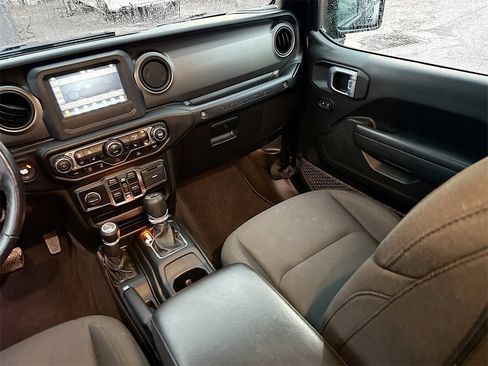 Used 2021 Jeep Wrangler Unlimited Willys image 25