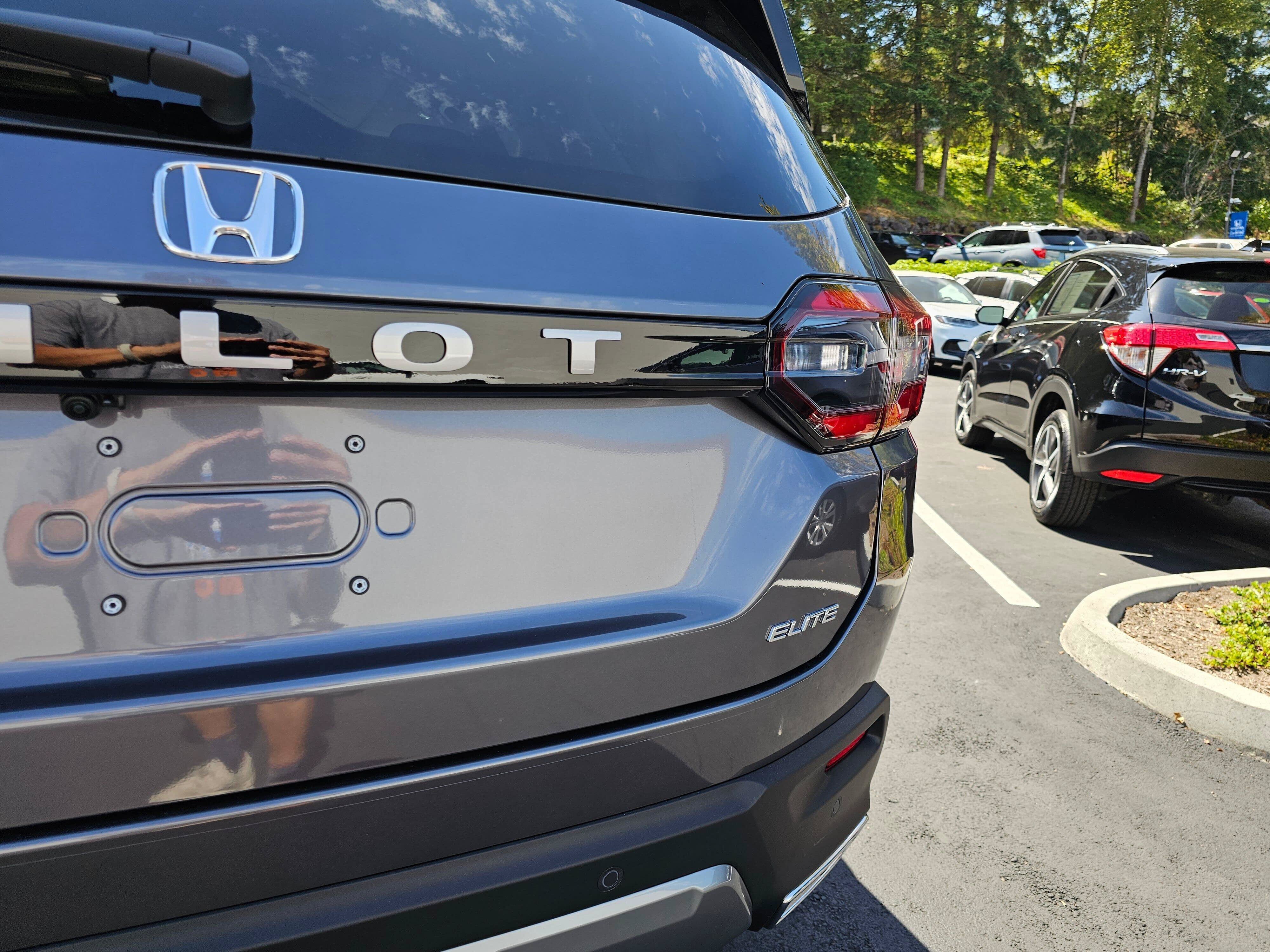 New 2026 Honda Pilot Elite image 17