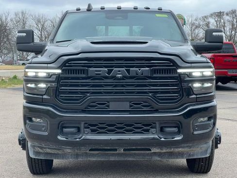Used 2025 RAM 3500 Laramie image 51