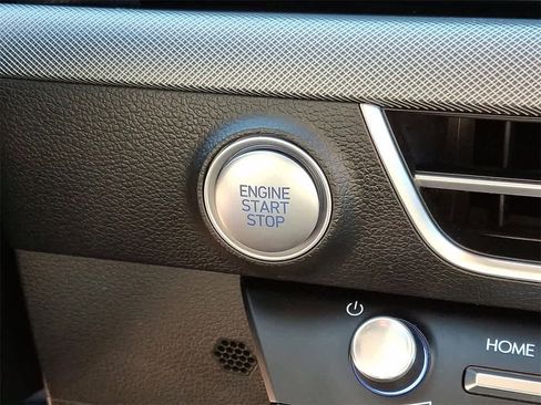 Certified 2025 Hyundai Sonata SE image 19